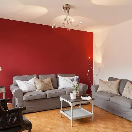 Penthouse By Interhome 公寓