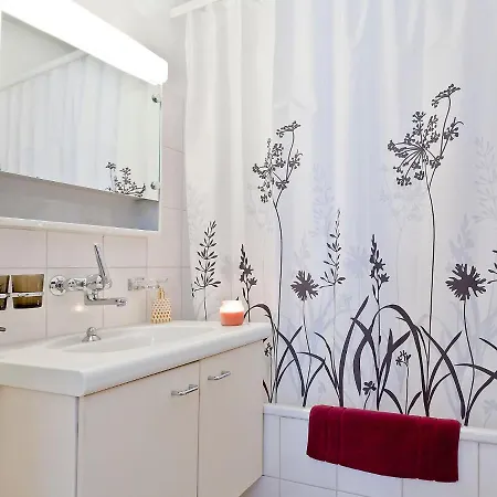 Penthouse By Interhome 公寓